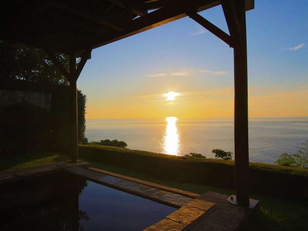 絶景の離れの宿　月のうさぎ